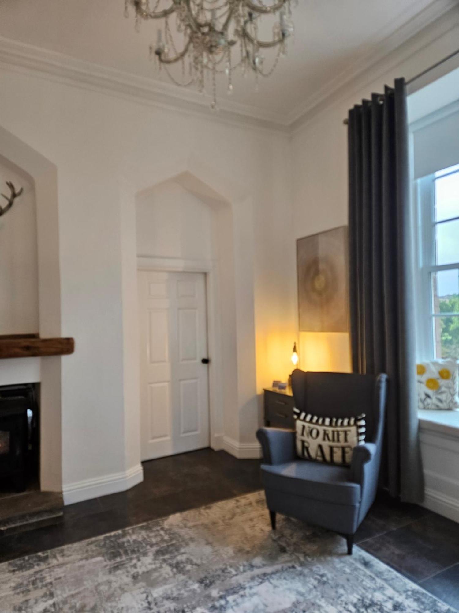 Inverkip Langhouse Castle Bed And Breakfast מראה חיצוני תמונה
